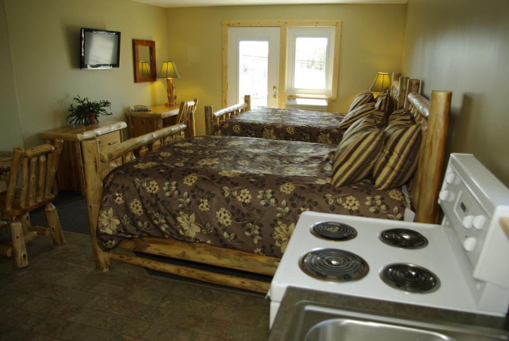 Lake-Vu Motel Kenora Luaran gambar