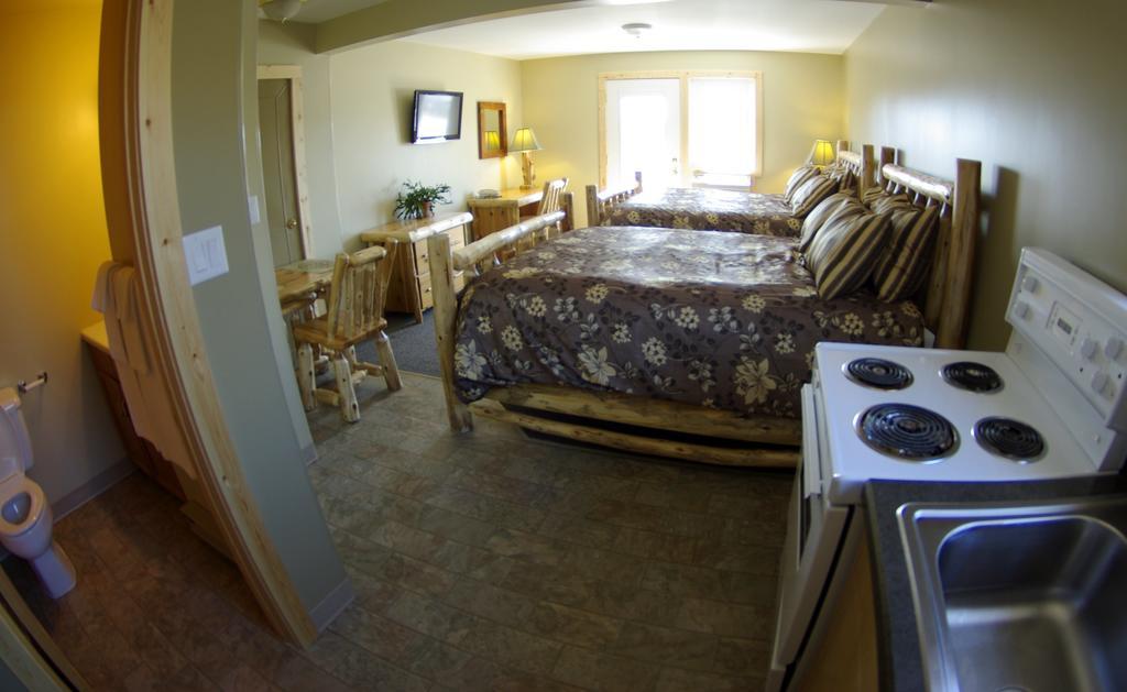 Lake-Vu Motel Kenora Luaran gambar