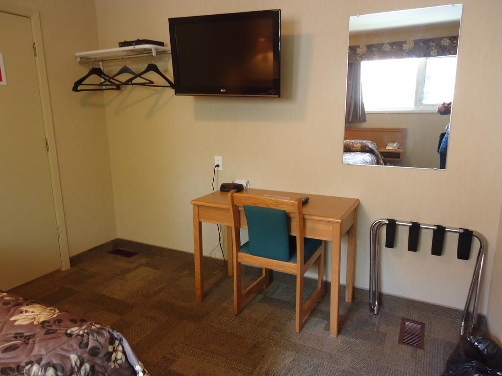 Lake-Vu Motel Kenora Luaran gambar